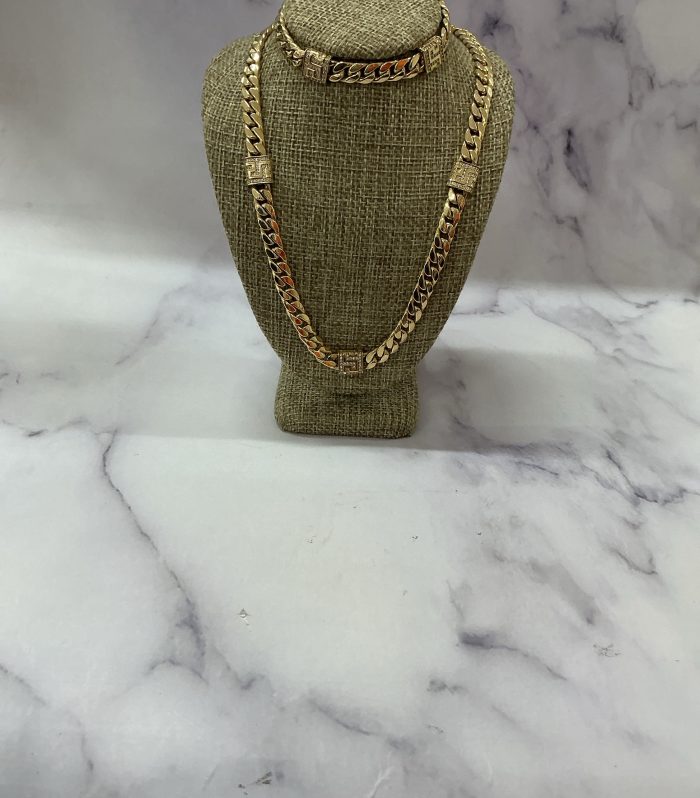 Set de gargantilla 14 kt gold