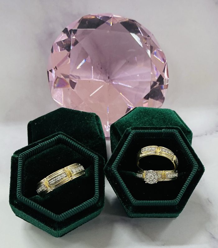 DIAMOND WEDDING RING SET